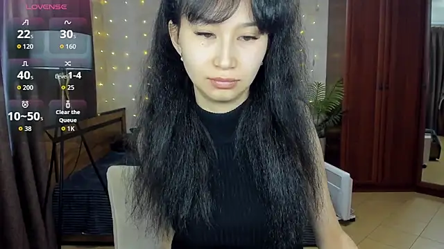 SheilaRare élő XXX-chatje