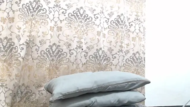 alejandra_c19cのウェブカメラショー