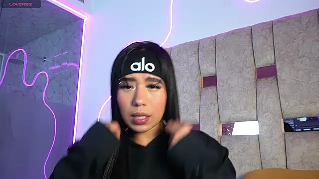 دردشة Petitte_Mussa الجنسية المباشرة