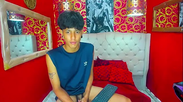 straightyoungpein Webcam show