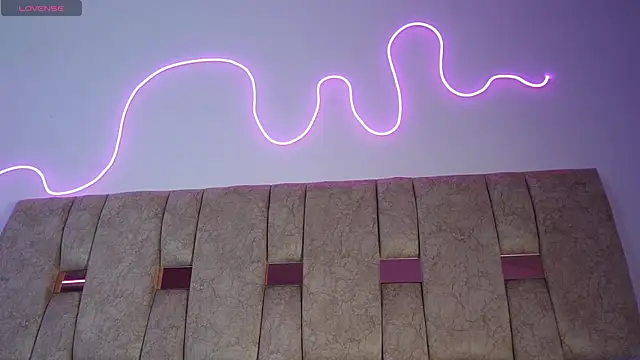 Petitte_Mussa Adlı Modelin Canlı XXX Sohbeti