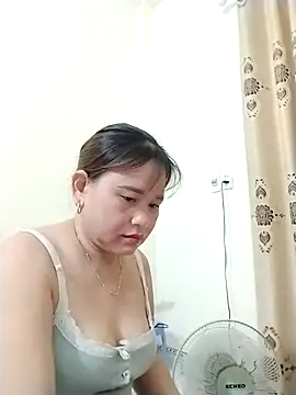 Moubie1のライブXXXチャット