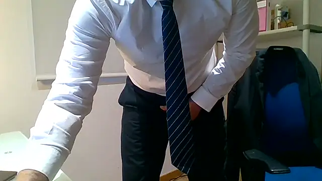 66MA69のライブXXXチャット