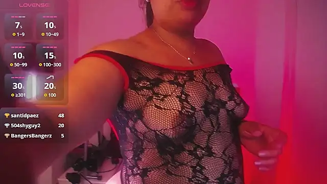 miafuegolatino élő XXX-chatje