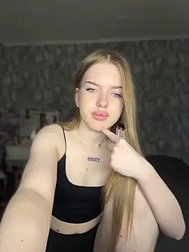 KayShaw Live XXX Chat