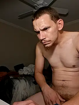 Rain13_Lil-if56: διαδικτυακό σόου στην κάμερα