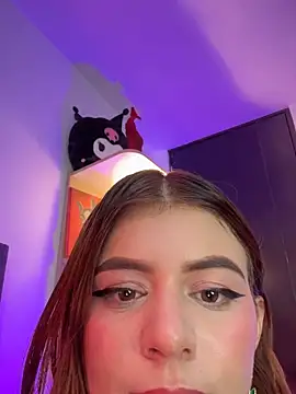 Megan_nt Adlı Modelin Web Kamerası Şovu