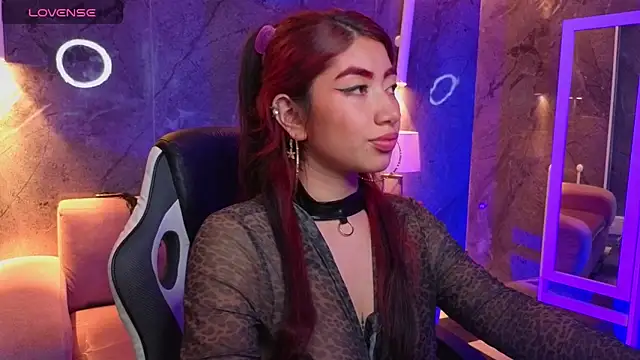 Sophia_tf's Webcam Show