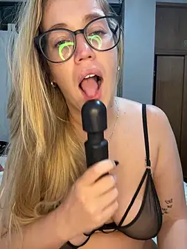 roblondie 网络视讯表演