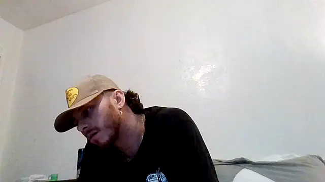 Pokazy przed kamerką – TallHungandCloudy69