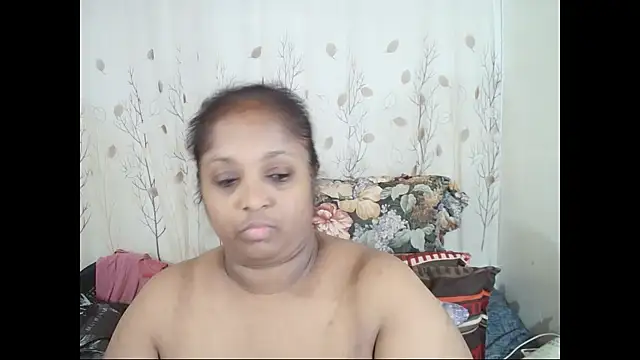 Živý XXX chat Indiantasha