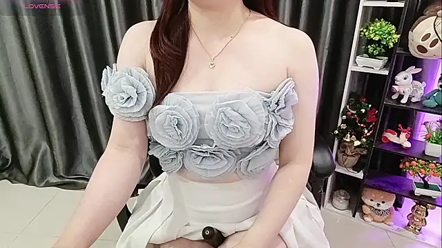 Yuki-yio Live XXX Chat