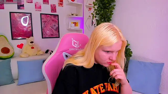 Živý XXX chat art_lovee