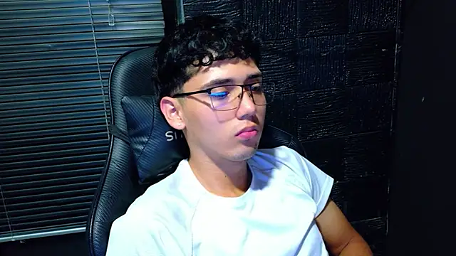 SrJacobs 라이브 XXX 채팅