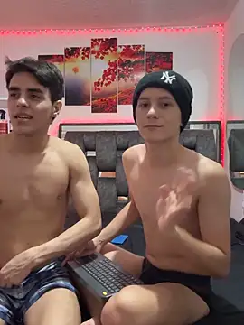 Alex_and_Fabian: απευθείας συνομιλία ΧΧΧ