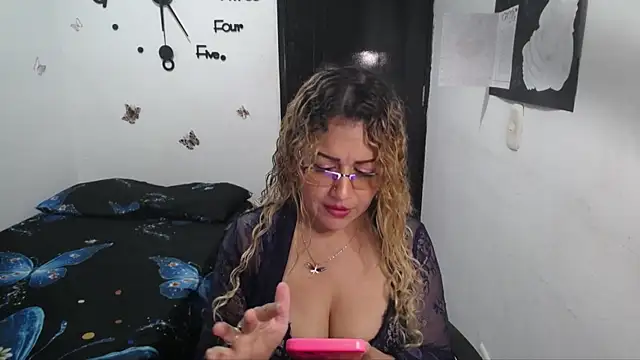 Escobar-Skarlet Obrolan Langsung XXX