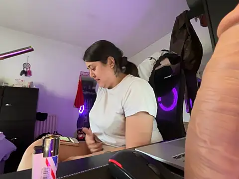 Chat XXX Live Prill940