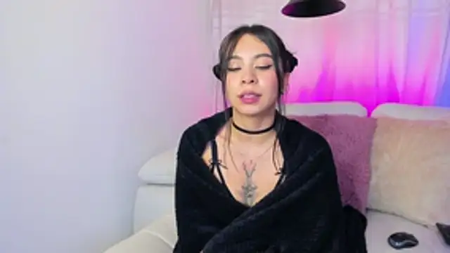 Lillypinky1 – Naživo XXX chat