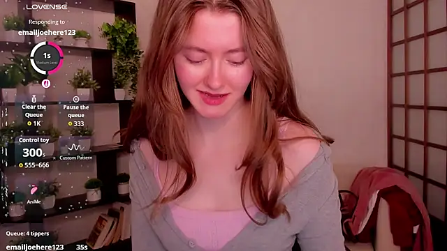 KateCuddle Obrolan Langsung XXX