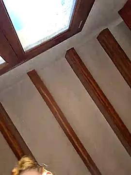 Chat +18 de kylie_blck ao vivo