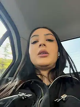 Lexi_Storm Adlı Modelin Canlı XXX Sohbeti