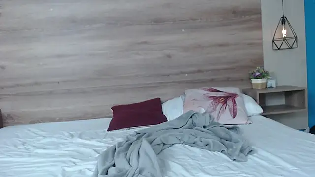 Show de Lili_Lavander na webcam