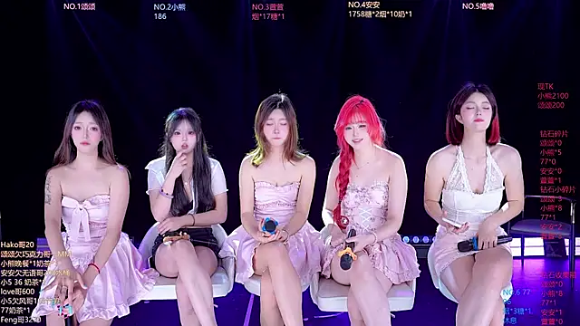 prettygirls-001 Webcamshow