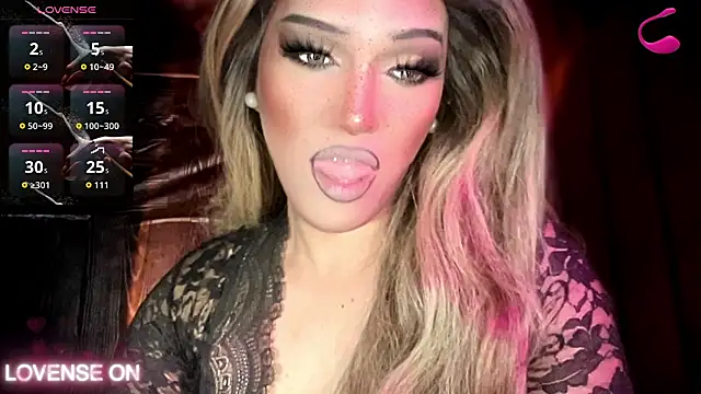 Lo_la_69 Adlı Modelin Canlı XXX Sohbeti