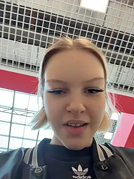 Онлайн чат XXX AshleyMur