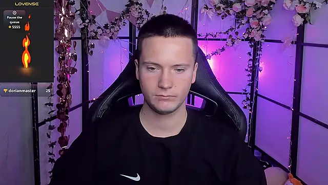 ZackVibe – webcam-show