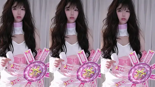 Cecily লাইভ XXX চ্যাট