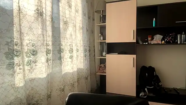 AquilineOrites live XXX chat