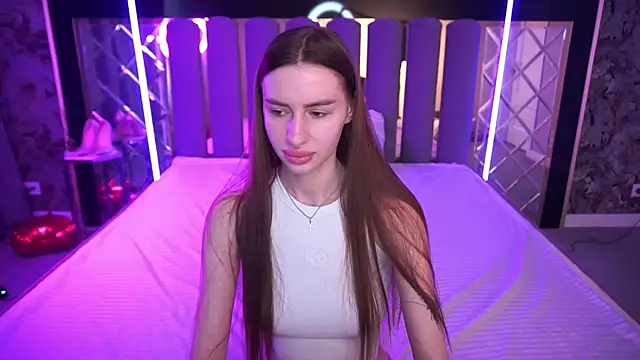 Snow_WhiteeeX's Live XXX Chat