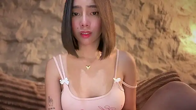 GenesisCastillano Show in webcam