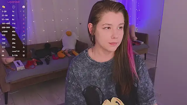 Mira_Falls' Live XXX Chat