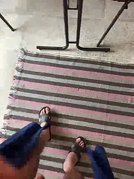 Pokazy przed kamerką – Noitelivre