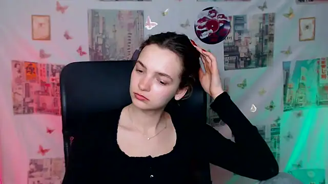 _SusieSu_'s Live XXX Chat