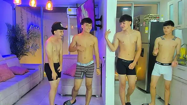 Houseofwarrios' Live XXX Chat