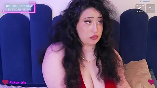 BeeaMayer élő XXX-chatje