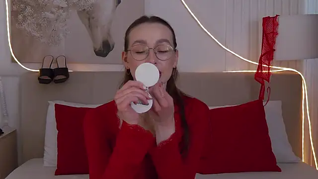 Emily_Simon's Live XXX Chat