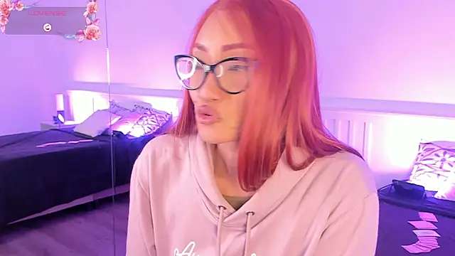 Chat +18 de maya1_ ao vivo