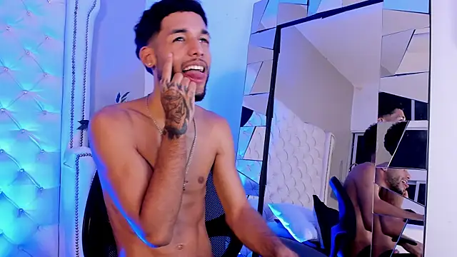 XXX chat uživo modela Thiagoferreti