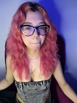 Valen-Foxx1's Live XXX Chat