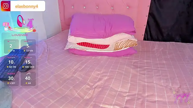 Keily-w Chat XXX live