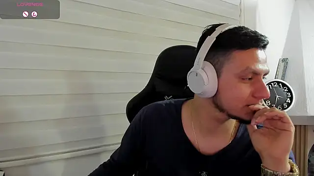 Rick_Adams Pertunjukan Webcam