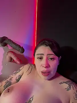 Draculona-666's Live XXX Chat