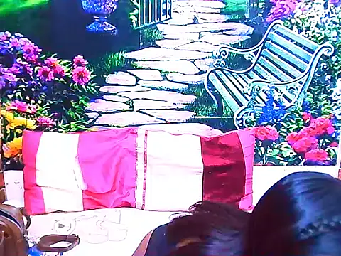 IndianPretty14u2Luv Live XXX Chat