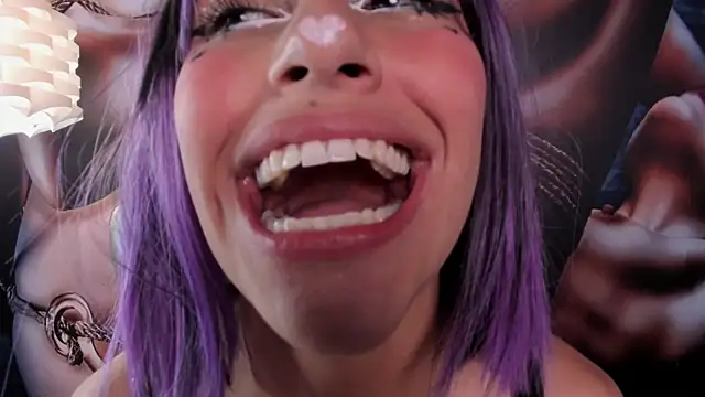 miss___taylorのライブXXXチャット