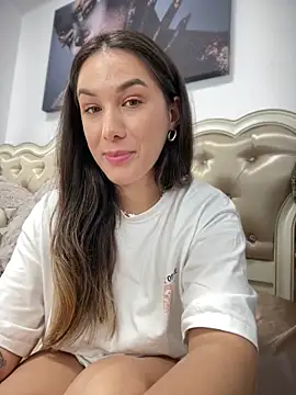 HotXMom_ élő XXX-chatje