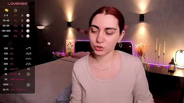 hannacheekss_ élő XXX-chatje